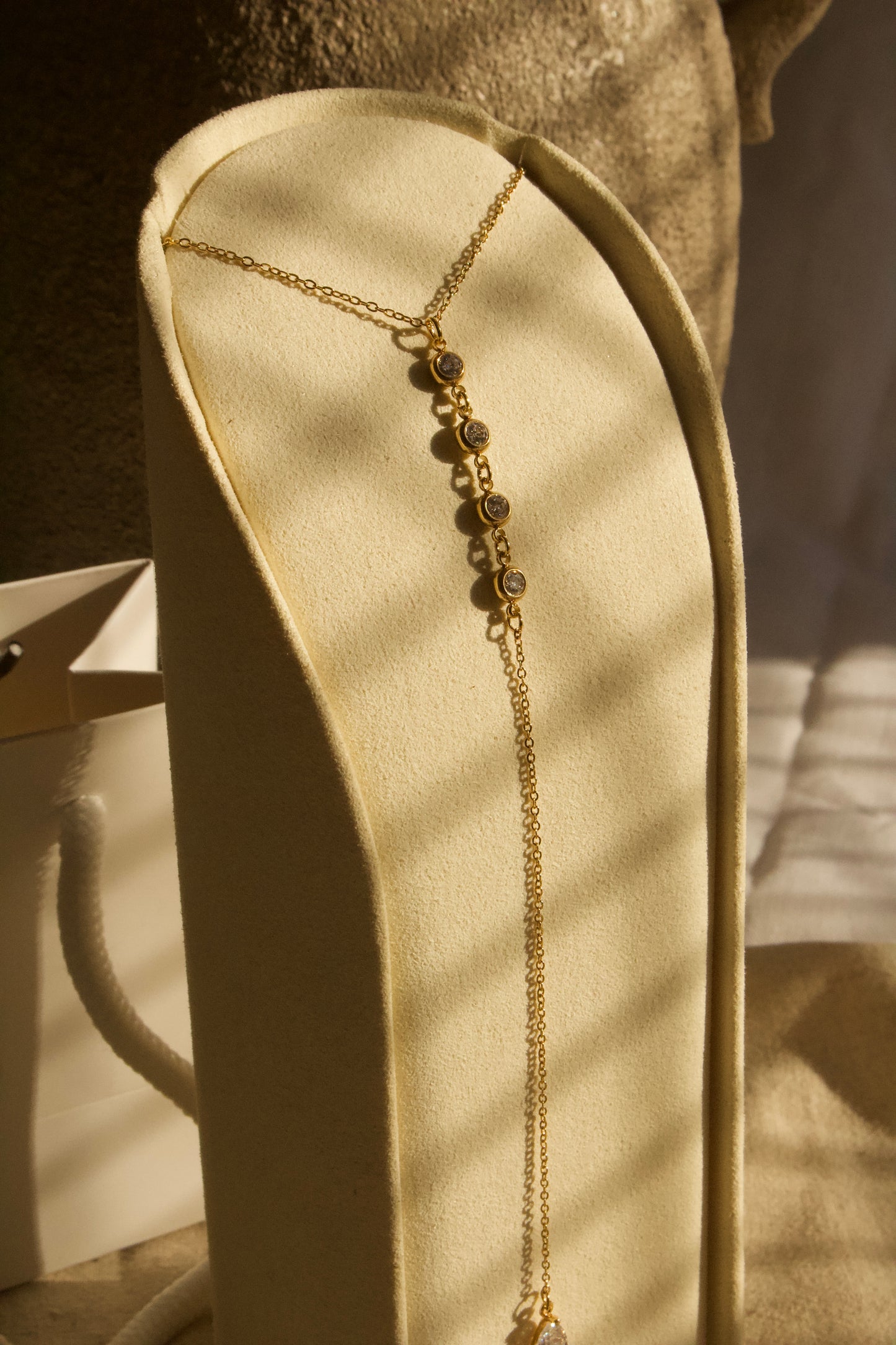 ANISHA necklace
