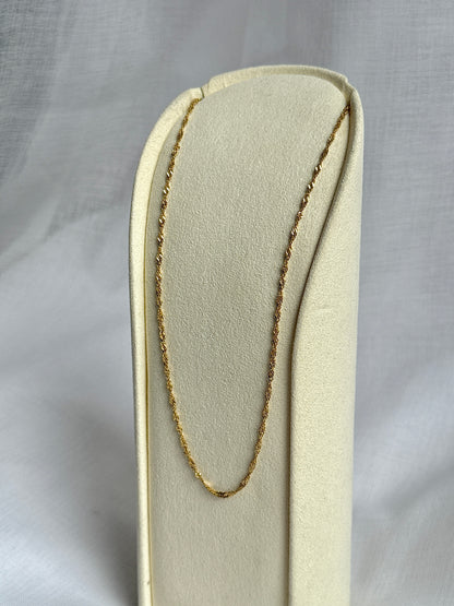Gold Singapore Chain