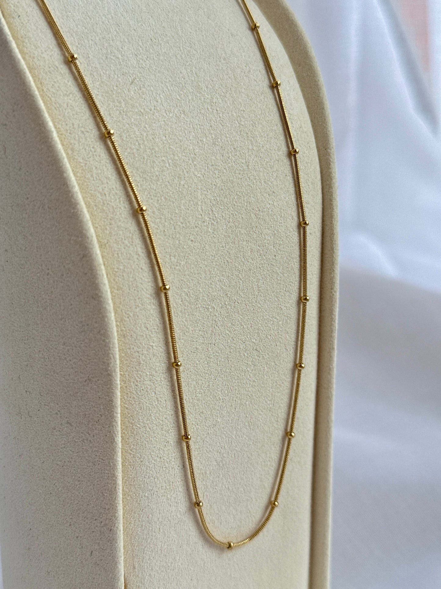 Gold Satellite Chain