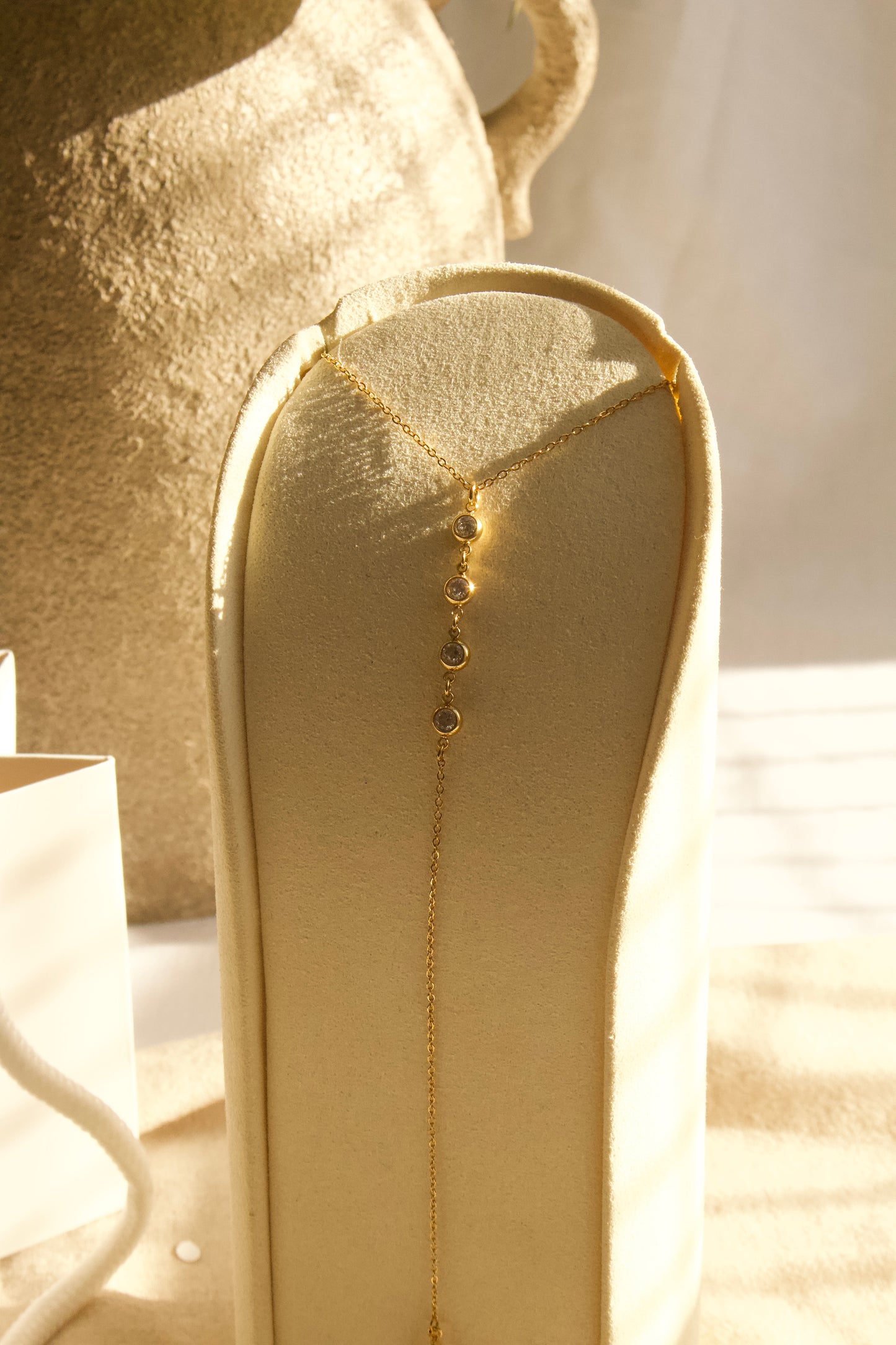 ANISHA necklace