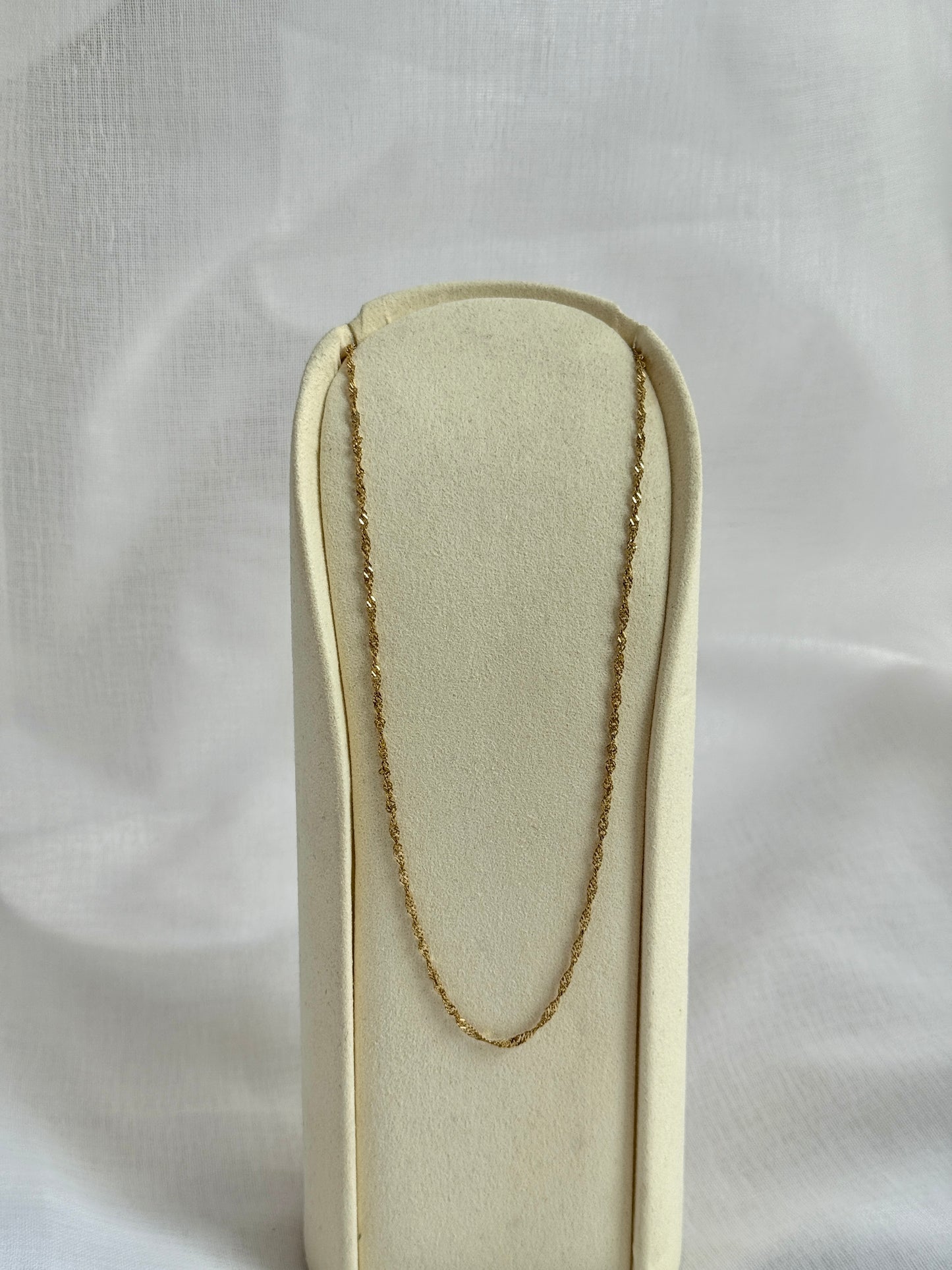 Gold Singapore Chain