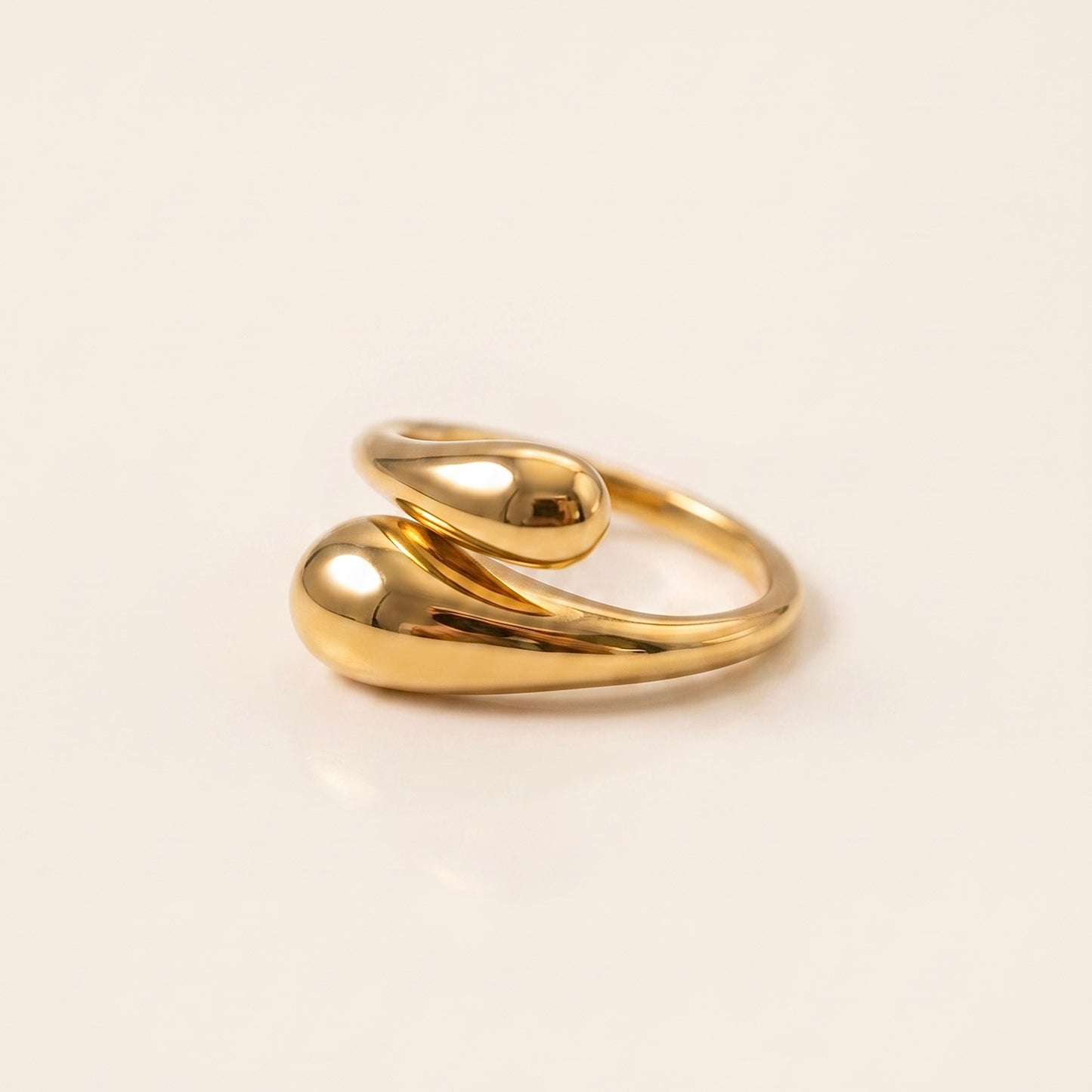 Fluid Adjustable Ring