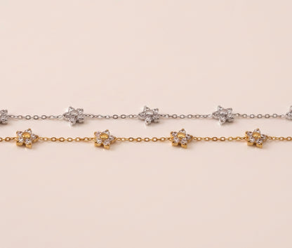 ZAHRA Flower Bracelet
