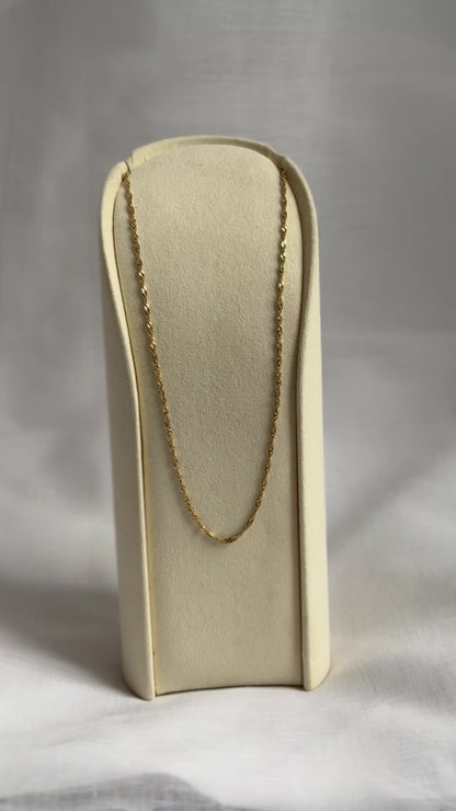 Gold Singapore Chain