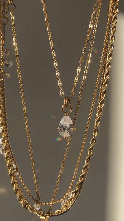 Gold Maryam Necklace