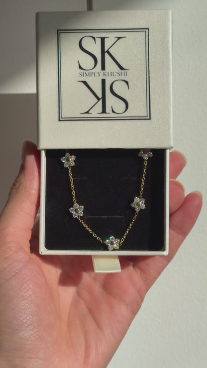 ZAHRA Flower Bracelet